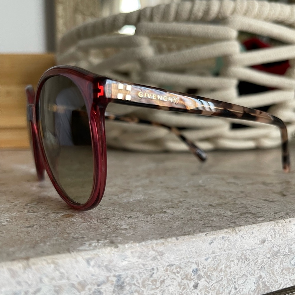 Givenchy Round Ladies Sunglasses maroon gv 7107/s - Picture 2 of 6